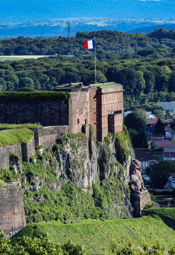 Superbe Villa Avec Piscine Proche De Belfort Meroux Exterior photo